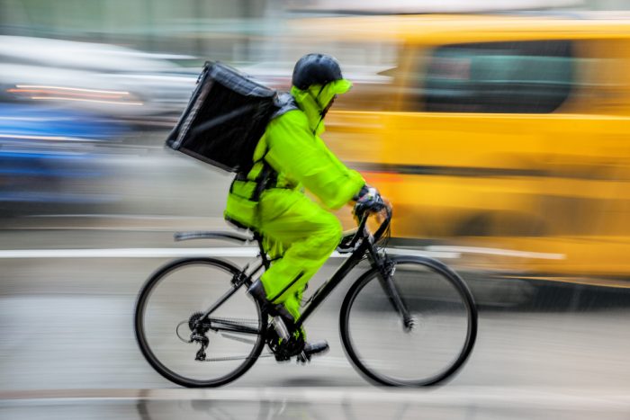 Jas Hujan Sepeda yang Praktis